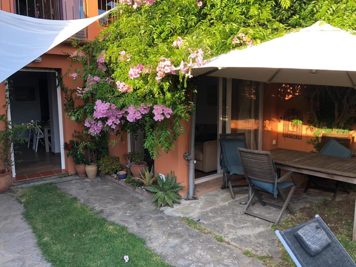 Beach Apartment Garden And Wifi Тарифа Экстерьер фото