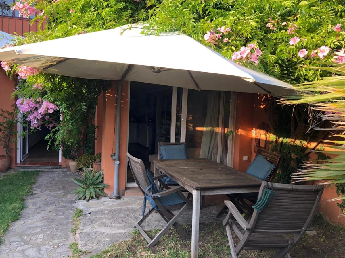 Beach Apartment Garden And Wifi Тарифа Экстерьер фото
