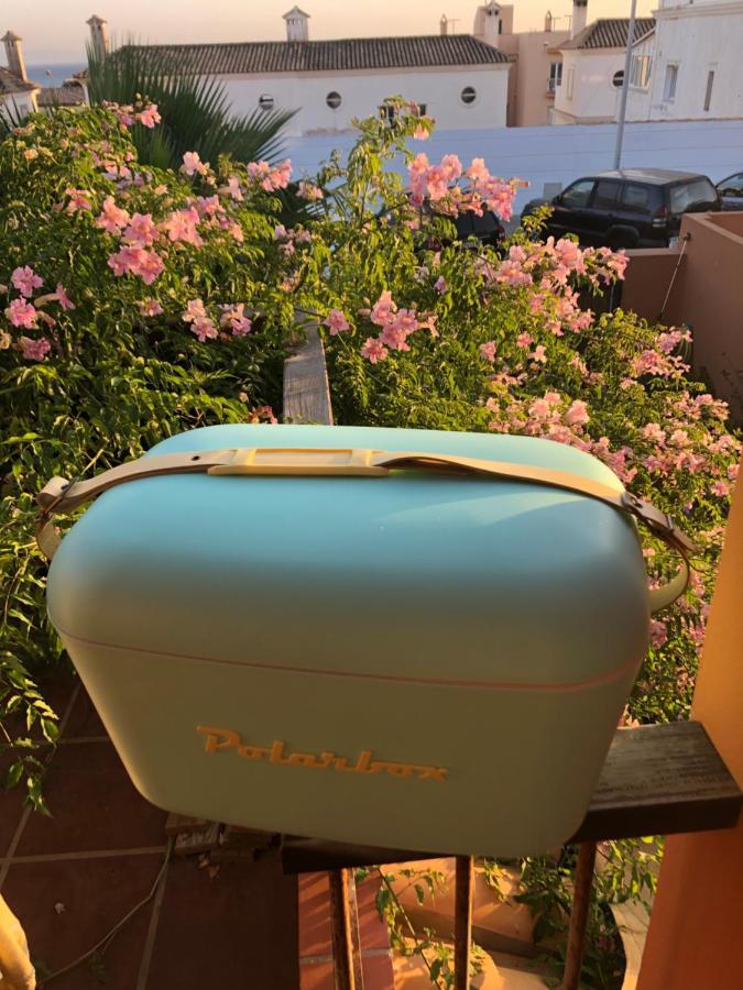 Beach Apartment Garden And Wifi Тарифа Экстерьер фото