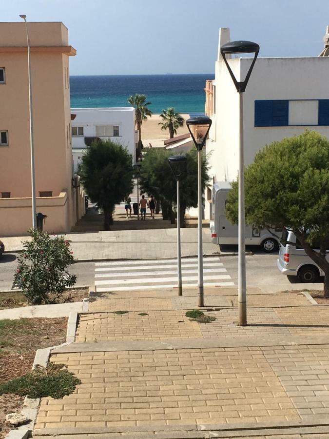 Beach Apartment Garden And Wifi Тарифа Экстерьер фото